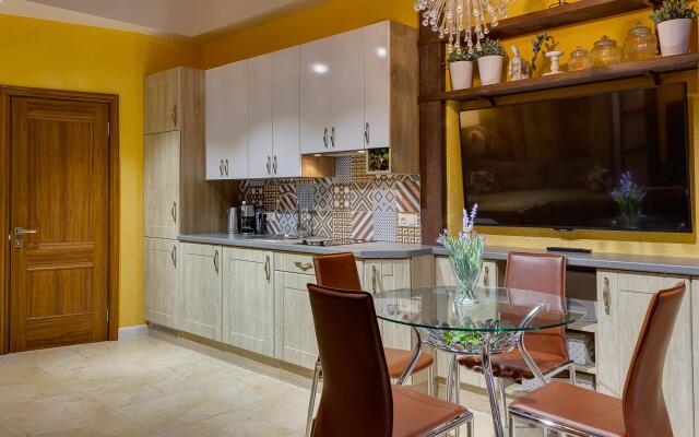 Апартаменты Сити на Петроградской