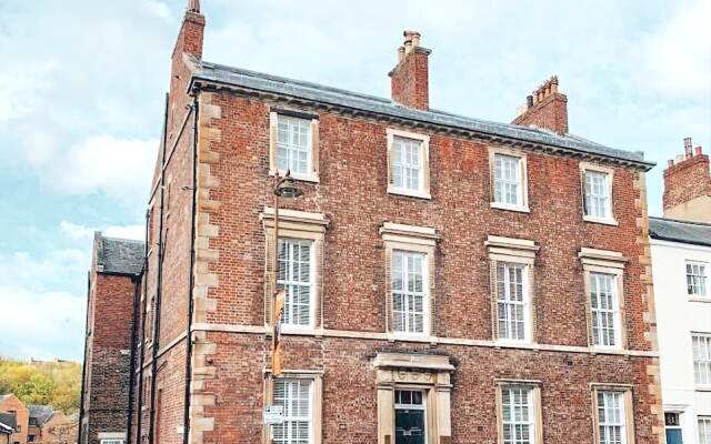 52 Old Elvet