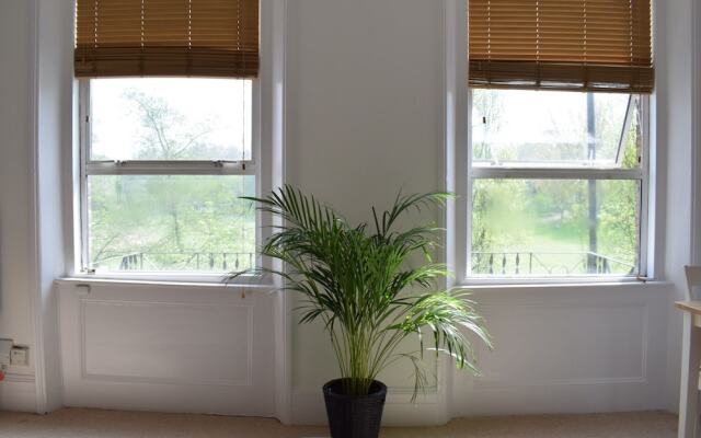 1 Bedroom Flat Next To Finsbury Park