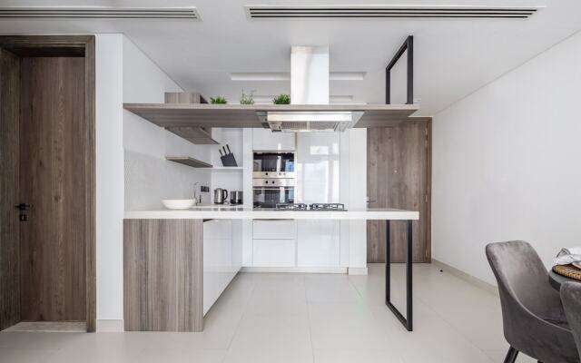 Astounding 1BR Apartment Situated In Palm Jumeirah