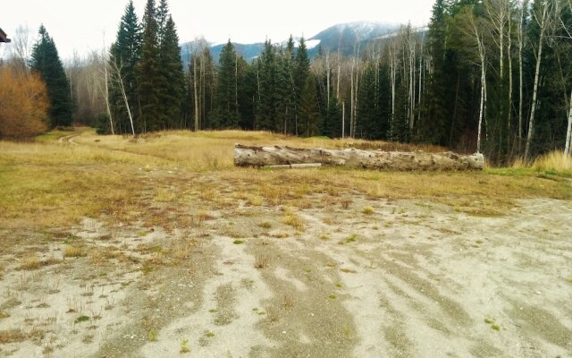 Super 8 Valemount