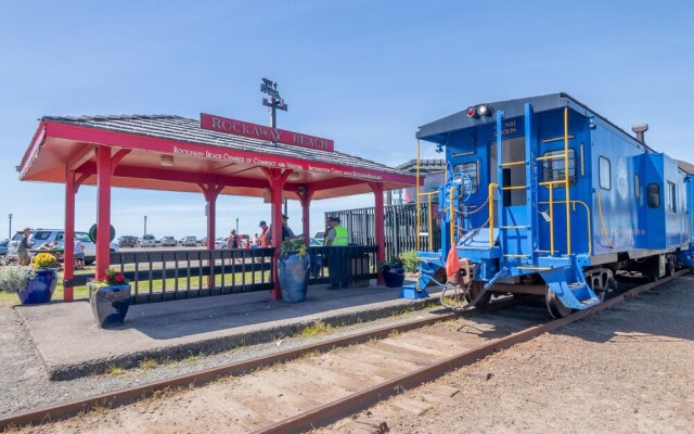 Cape Lookout at Pacific Winds