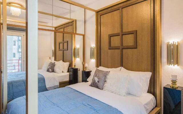 Luxury Suites