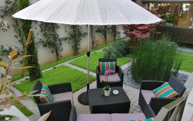 Kyriad Paris XV Lecourbe
