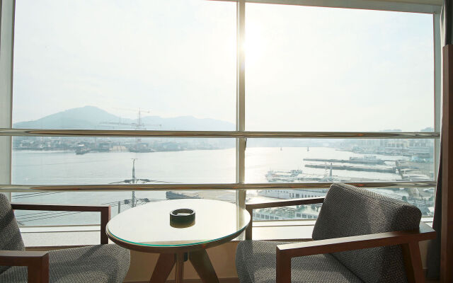 Hansan Hotel
