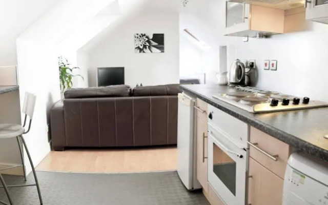 CityQuarters at Shaftesbury House Serviced Apartments