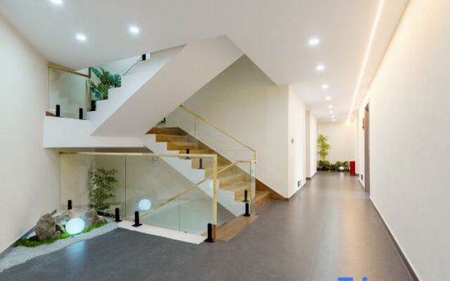 Yushi Shanshe Homestay (Huangguoshu National Park Branch)