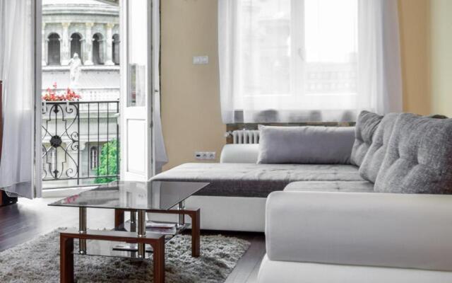 Basilica Apartments