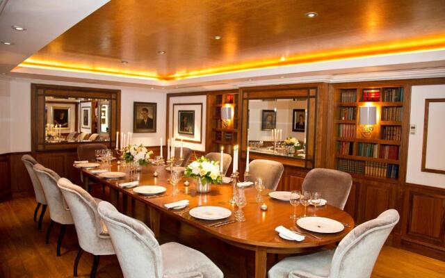 Althoff St. James's Hotel & Club London