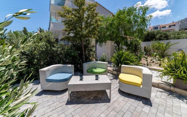Thomas Villa Hersonissos - Private Pool - Sleeps 6