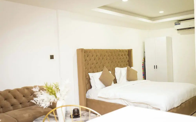 Libi Apartment-BlueWaters Property