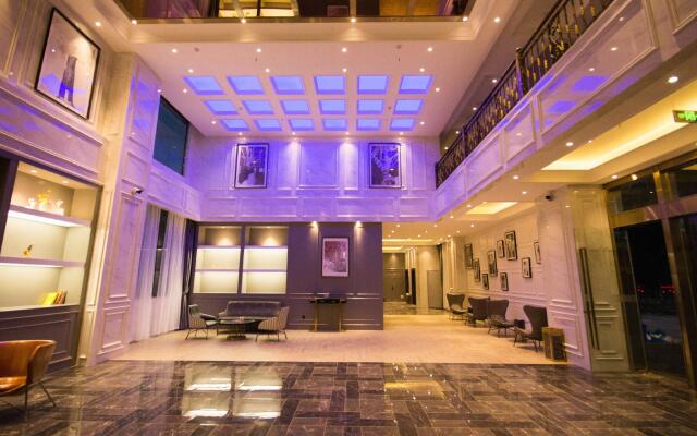 LANO Hotel Sichuan Ganzizhou Daocheng County Binhe Road