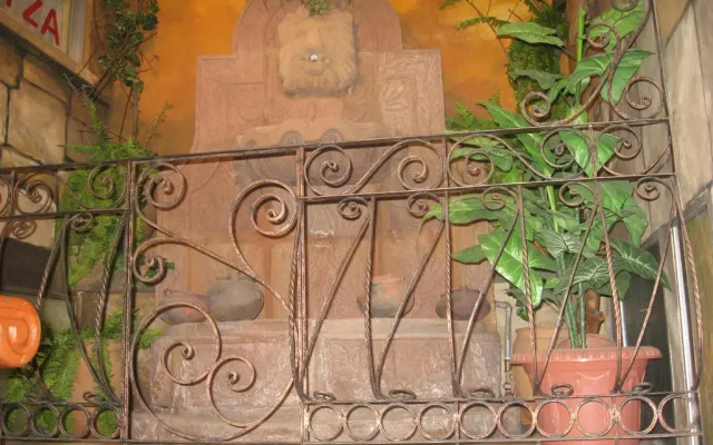 Las Brisas Hotel