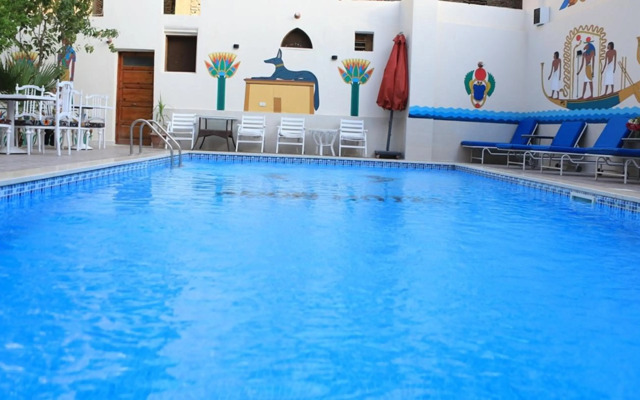 Amon Hotel