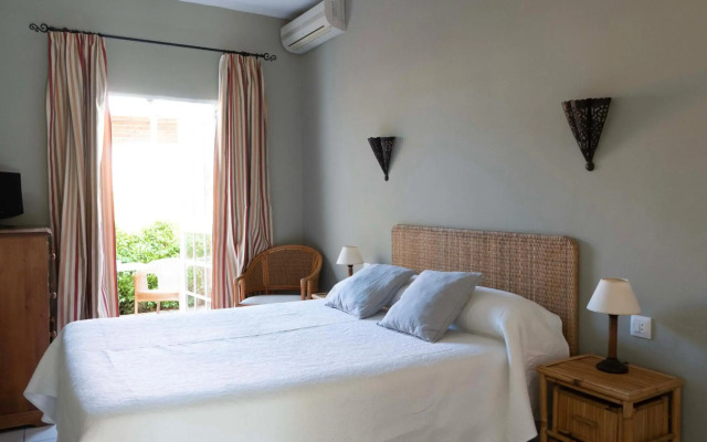 Hotel Madreselva