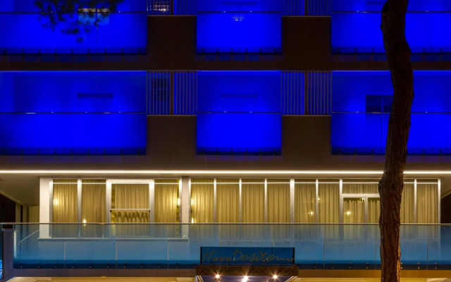 Hotel Desire'