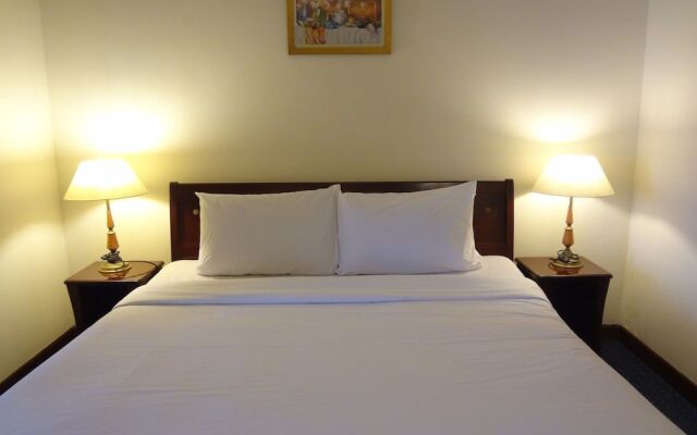 Times Apartment Suites at Times Square