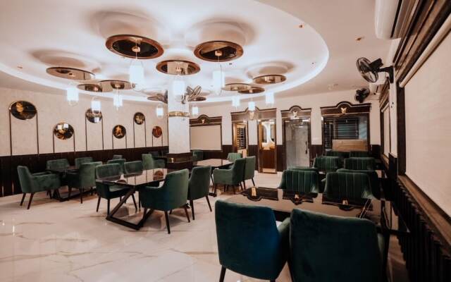 Bajaj's Karwan Inn
