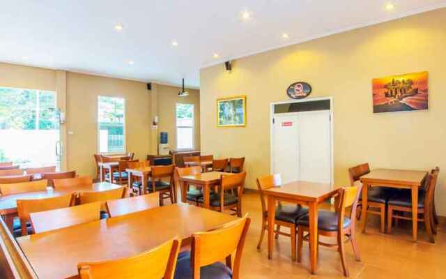 U Village Hotel And Villa