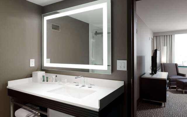 Hilton Woodland Hills / Los Angeles