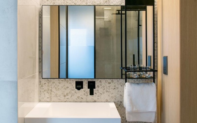 Standard Double room with balcony (full double bed)