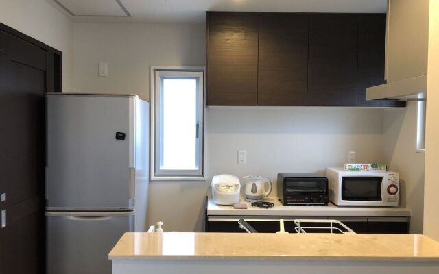 Tsukasa Condo Chatan Araha