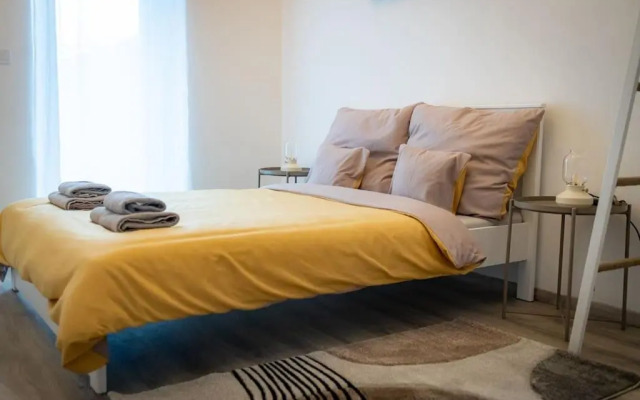 Brand new 1BR with Balcony