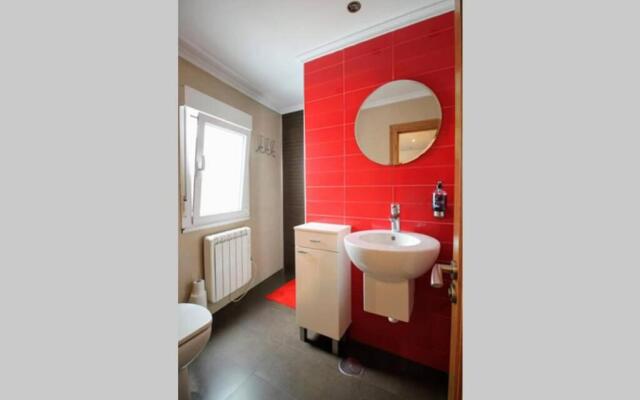 NUEVO: 8 minutos ayuntamiento, 10 catedral, WIFI