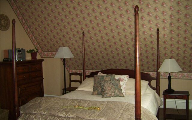Ascendence Halifax Bed & Breakfast