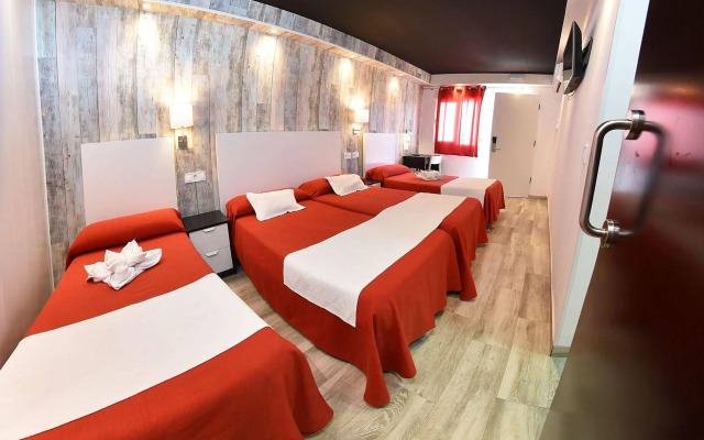 Hotel Zen Airport with Free shuttle