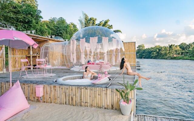 The Three Bubble Houses