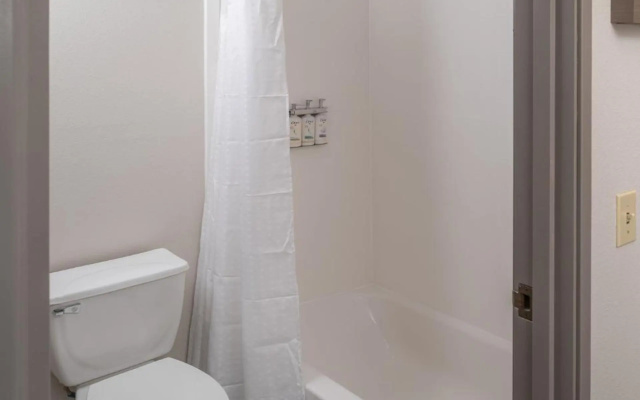 Holiday Inn Express Charleston-Kanawha City by IHG
