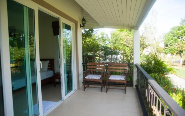 CharPoot Cottage Khao Lak