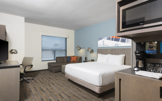 Hyatt House Austin/Downtown