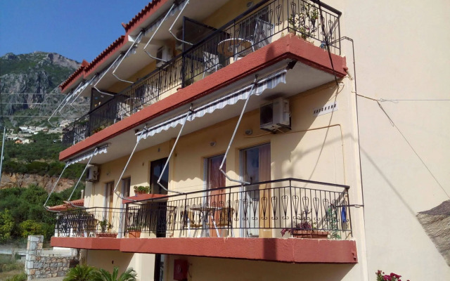 Katerina Apartments