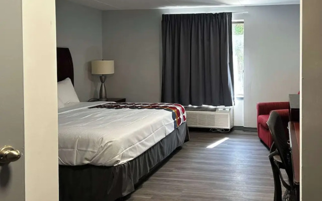 Rodeway Inn Clemmons - Winston-Salem Area
