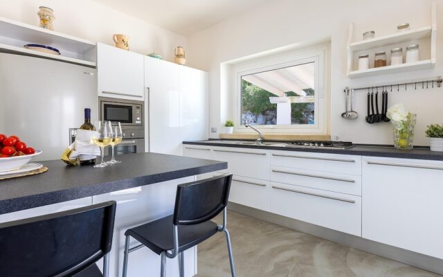 Villa Calypso 8 Emma Villas