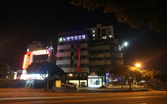 Manhattan Hotel