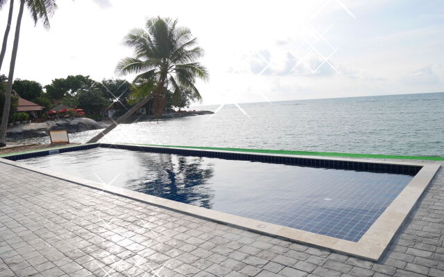 Three Trees Samui Resort - Sarocha Villa