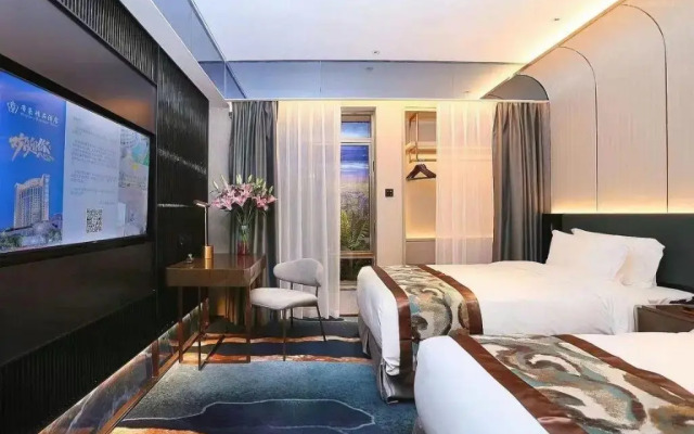 Regency Apartment Hotel