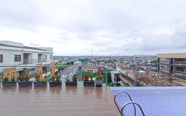 Cozy Stay Studio Room At Altuz Seturan Yogyakarta Apartment