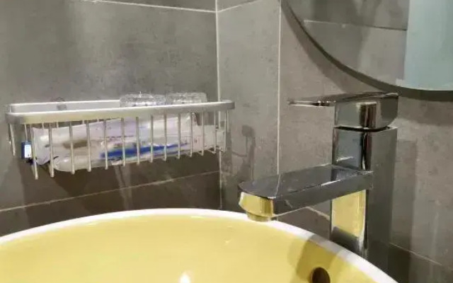 Danyang 6 Plus 1 Express Chain Hotel