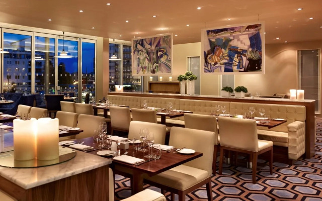 Chelsea Harbour Retreat