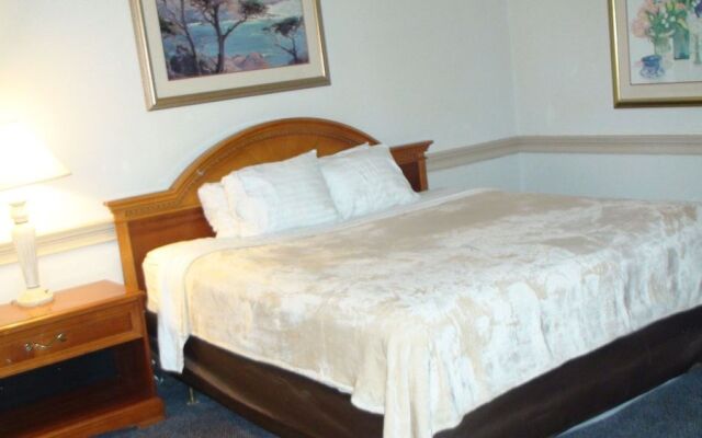 Armstrong Inn and Suites