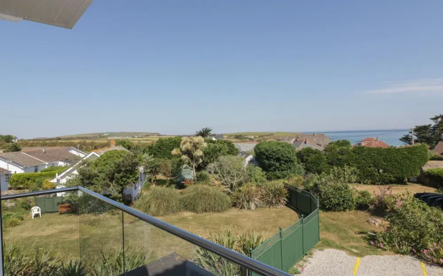 Yellow Sands Apartment 4