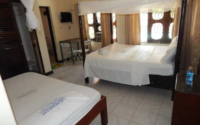 Leinmach House, Nyali