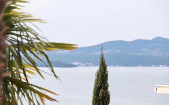 Holiday Home Rosemary