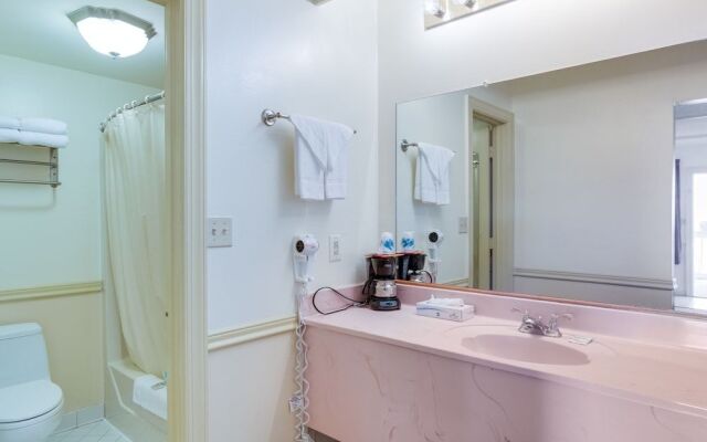 The Anchorage Inn and Marina