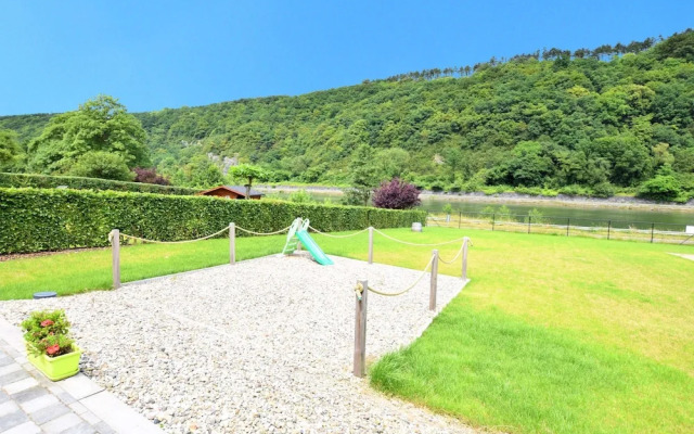 Holiday Home in Hastiere Near Forest