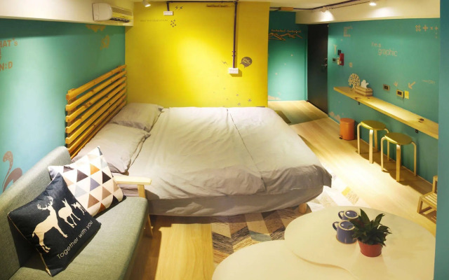 Leo ho Hostel